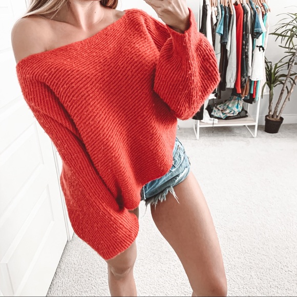 Free People Easy Days Off the Shoulder Sweater Red - Picture 4 of 10